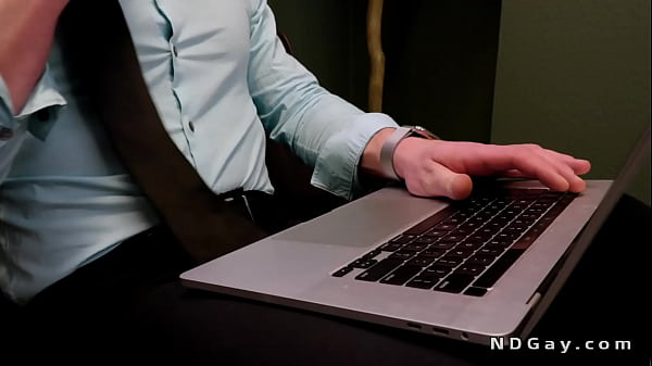 Gay co workers rimjob and anal fuck in the office