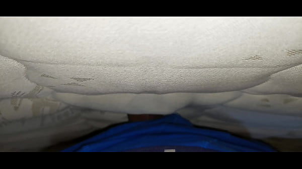 I fuck the mattress standing up and cum on the mattress