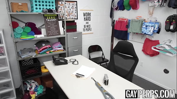 Blond twink Braden Taylor barebacked deep by Jesse Zeppelin