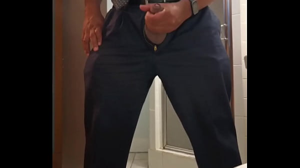 Profesor se la jala rico a falta de culo de un alumno