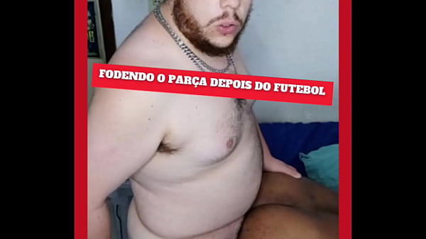 Prévia – Depois Do Futebol o Goleiro Veio Levar Bolada no Rabo