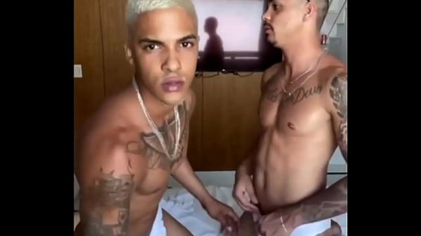 DE SUNGA BRANCA NO MOTEL. – FREE