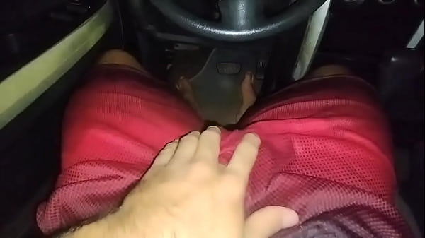Masturbación de Polla Gorda en el Auto Gimiendo y Dirty talk – DavidPajas