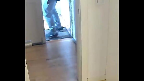 boy flashes his boner to the delivery guy and invites him in – part 1