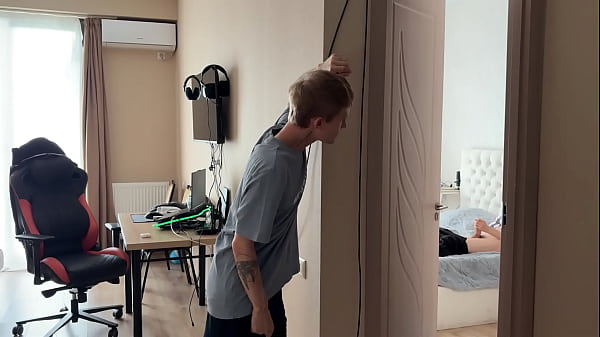 part 1 caught my straight friend jerking off to gay porn