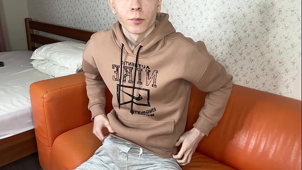 18yo Twink Edges Massive Cum Cannon