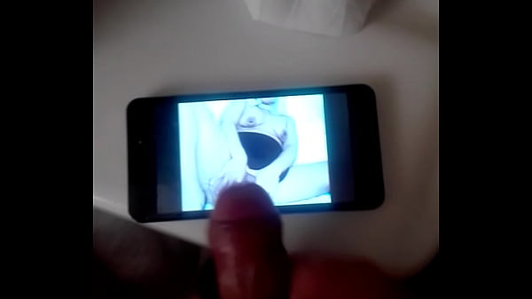 Escaliente5  CUM-TRIBUTE slut Hotty Puttta